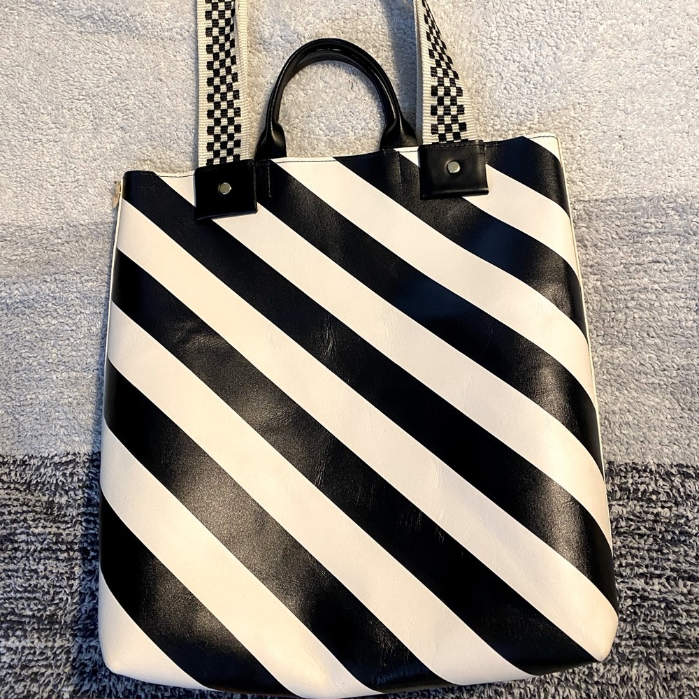 Clare V. Tote